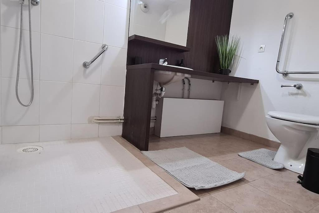C101 Appartement Disneyland مونتِفرا المظهر الخارجي الصورة